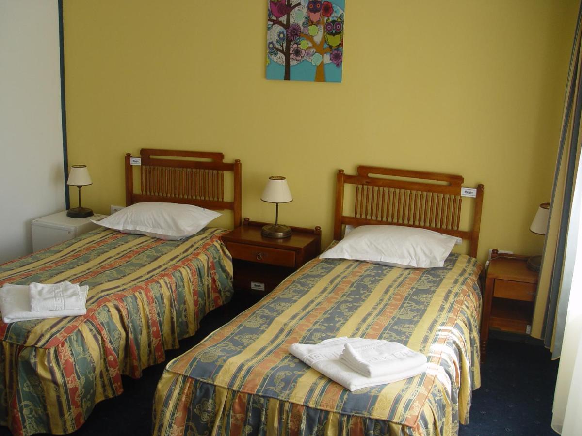 Hotel Astra Braşov Habitación foto